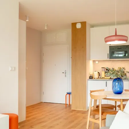 Rainbow Surfingbird Apartamento *