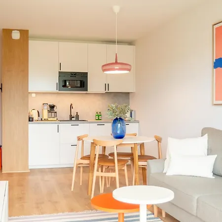 Rainbow Surfingbird Apartment Dzwirzyno