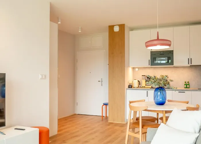 Rainbow Surfingbird Apartment *