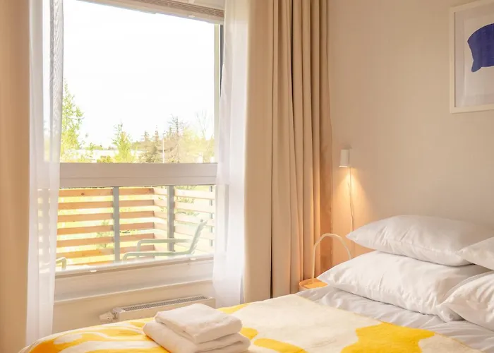 Apartment Rainbow Surfingbird *